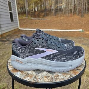Brooks Ghost Max 2 1204201D005 Ebony/Lavender Running Shoes Womens Size 9 D Wide
